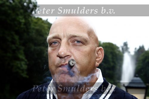 Hilversum 12 augustus 2008
 Herman den Blijker met sigaar bij presentatie RTL in ksteel de hoge vuursche.