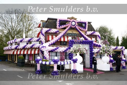 Amsterdam 27 april 2009
Feestje van Gerard Joling voor zijn 49e verjaardag bij cafe het Kalfje.
Peter Smulders bv