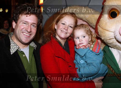 Amsterdam 25 januari 2009
Premiere de dappere muis in Tuschinski. Hilke Bierman met man en dochter
Peter Smulders bv