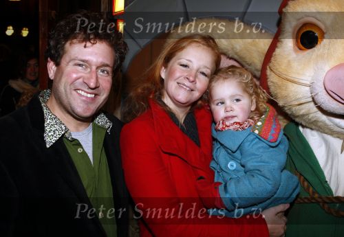 Amsterdam 25 januari 2009
Premiere de dappere muis in Tuschinski. Hilke Bierman met man en dochter
Peter Smulders bv