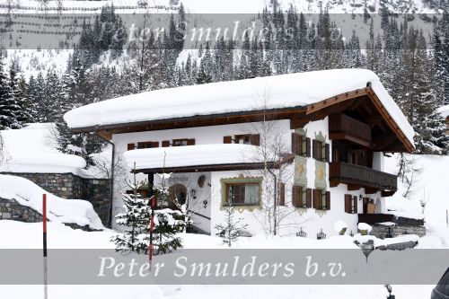 Lech 16 februari 2009
Fotosessie met de koninklijke familie in Oberlech. Koningin Beatrix Prins Willem Alexander Prinses Maxima Amalia Alexia Ariane Prins Constantijn Prins es Laurentien Claus Cazimir Eloise en  Leonore.
Peter Smulders bv