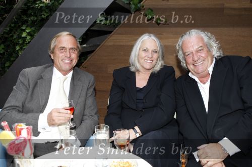 Amsterdam 7 september 2007
Opening nieuwe pand van de Pim de Vos advocaten op de pc hooftstraat. Hr Zantman met vrouw (R)