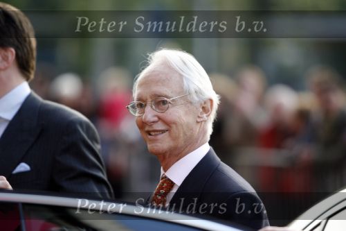 Utrecht 28 april 2009
Pieter v Vollenhoven viert zijn 70e verjaardag in het Beatrix theater in Utrecht. Hugo Carlos de borbon Parma
Peter Smulders bv