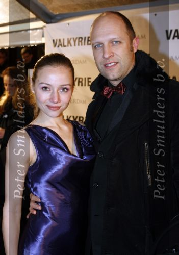 Amsterdam 22 januari 2009
Premiere Valkyrie in Tuschinski met Tom Cruise Carice v Houten en Halina Reijn. Hugo Metsers met zijn vrouw
Peter Smulders bv