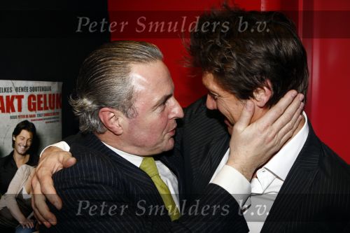 Amstelveen 4 februari 2008
Premiere Volmaakt gelukkig met Rick Engelkes Isa Hoes en Renee  Soutendijk in schouwburg Amstelveen. Rick met huub stapel