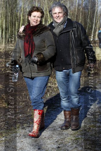 Diemen 14 februari 2009
Huub en resie Stapel en hun hond Nero doen mee met tocht voor het goede doel ivm honden in het Diemer Bos.
Peter Smulders bv