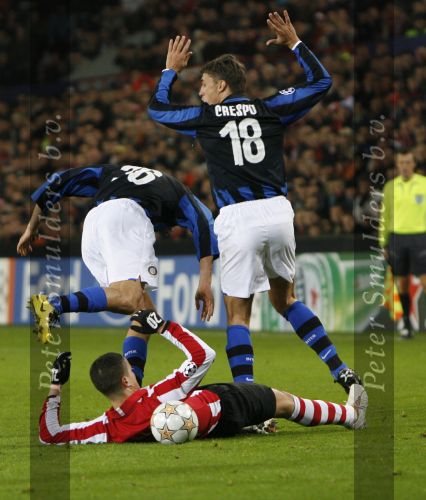 Eindhoven, 12 December 2007
Champions League wedstrijd PSV-Internationale Milan, eindstand 0-1 Seizoen 2007/2008
Ibrahim Afellay  Crespo en Boltoni