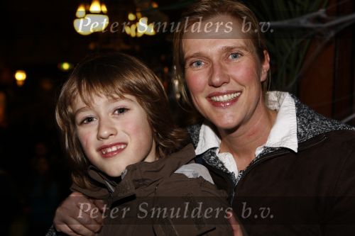 Amsterdam 12 maart 2008
Premiere in Tuschinski. Ingeborg Wieten met zoontje
Peter Smulders bv