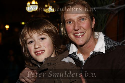Amsterdam 12 maart 2008
Premiere in Tuschinski. Ingeborg Wieten met zoontje
Peter Smulders bv