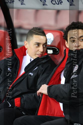 Eindhoven, 12 Maart 2008
UEFA 1/8 finale PSV-Tottenham Hotspur FC, eindstand 0-1
PSV wint na verlenging en straschoppen met 6-5 en gaat door naar de 1/4 Finale
Ismail Aissati op de bank in gesprek met Otman Bakkal