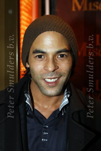 Amsterdam 21 januari 2009
Premiere Les Miserables in Carre. Ivo Chundro met een vriendin en muts op
Peter Smulders bv