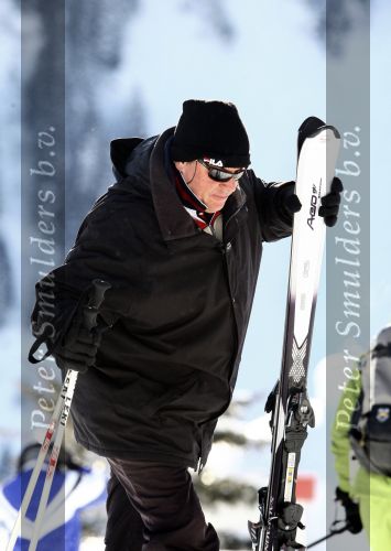 Oberlech 19 februari 2009
Ivo Niehe op wintersport met zijn vrouw Karin. Ivo vertok s morgens om kwart voor 9 al om te skien.
Peter Smulders bv