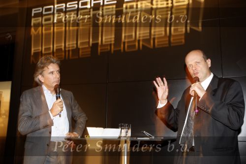 Amsterdam 29 oktober 2007
Presentatie Porsch design gsm  door Ivo van Regteren Altena