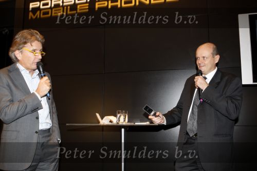 Amsterdam 29 oktober 2007
Presentatie Porsch design gsm  door Ivo van Regteren Altena
