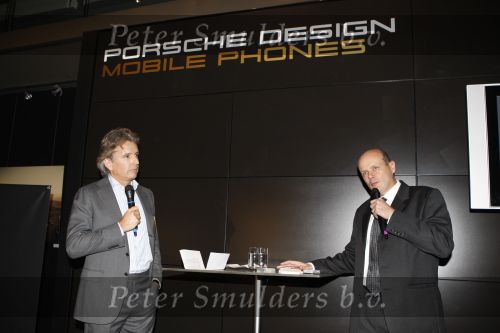 Amsterdam 29 oktober 2007
Presentatie Porsch design gsm  door Ivo van Regteren Altena