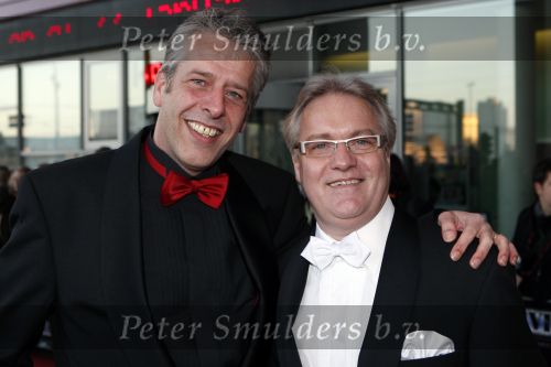 Rotterdam 16 december 2007
premiere Evita in het nieuwe Luxor theater. Jaap Reijnbende met vriend