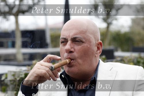 Amstelveen 6 april 2009
Jack v Gelder met sigaar tijdens interview bij special sports.
Peter Smulders bv