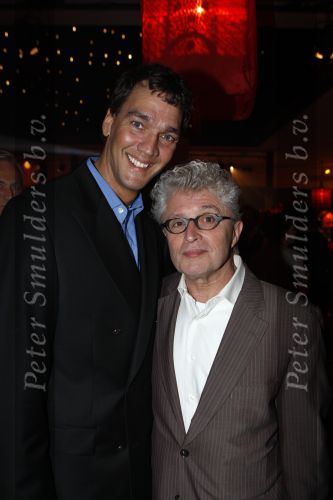 Kaatsheuvel 25 november 2007
Princess kerstborrel in de efteling. Jacques d Ancona met vriend Hans Langhout
