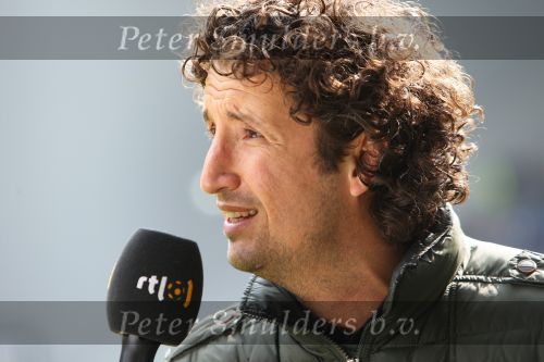 Arnhem, 20 April 2008 Kompetitiewedstrijd Vitesse-PSV, eindstand 0-1 Seizoen 2007/2008
PSV Landskampioen 
TV verslaggever Jan Joost v Gangelen