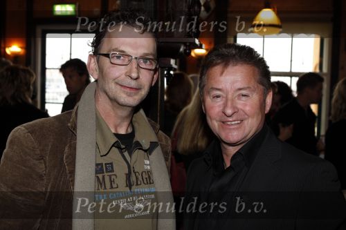 Volendam 25 oktober 2007
Presentatie cd Jan Keizer bij smit Dokkum. met Leo Driessen
