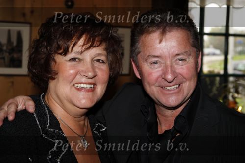 Volendam 25 oktober 2007
Presentatie cd Jan Keizer bij smit Dokkum. Jan met zijn vrouw