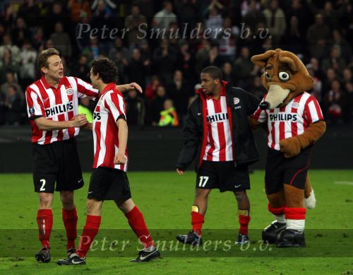 Eindhoven, 12 Maart 2008
UEFA 1/8 finale PSV-Tottenham Hotspur FC, eindstand 0-1
PSV wint na verlenging en straschoppen met 6-5 en gaat door naar de 1/4 Finale
Jan Kromkamp met Drik Marcellis