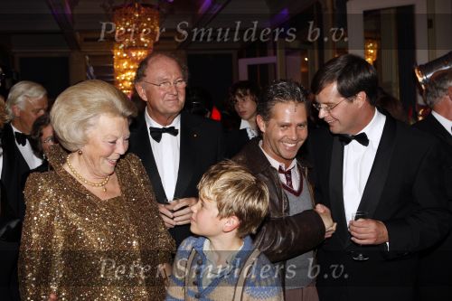 Amsterdam 5 oktober 2007
Koningin Beatrix Joop  v d Ende en Janine v d Ende bij de premiere van Ciske de Rat in Carre. Danny de Munk en Jan Peter Balkenende