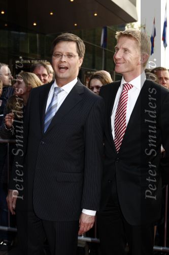Utrecht 28 april 2009
Pieter v Vollenhoven viert zijn 70e verjaardag in het Beatrix theater in Utrecht. Jan Peter balkenende met jack de Vries
Peter Smulders bv