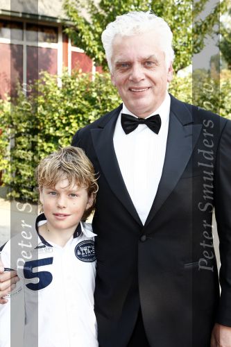Kaatsheuvel 28 september 2008
Premiere Sound of Music in het eftleing theater. Jan Slagter met kleinzoon
Peter Smulders bv