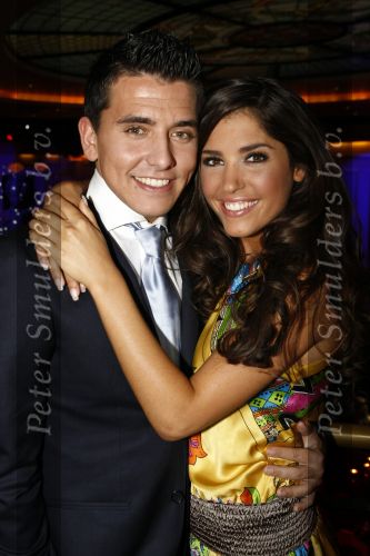 Hilversum 5 maart 2009
Uitreiking gouden buma harpen in studi 21. Jan Smit krijgt uit handen van Marco Borsato de ouvre award. Yolanthe Cabau v Kasbergen presenteert het programma   
Peter Smulders bv