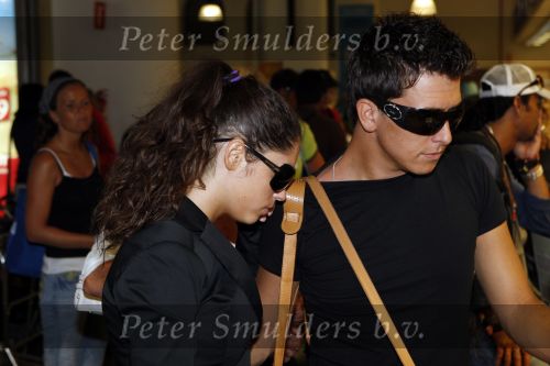 Ibiza 5 september 2007
Jan Smit en zijn vriendin Yolanthe Cabau v Kasbergen vertrekken teru naar Nederland na de begrafenis van haar vader.