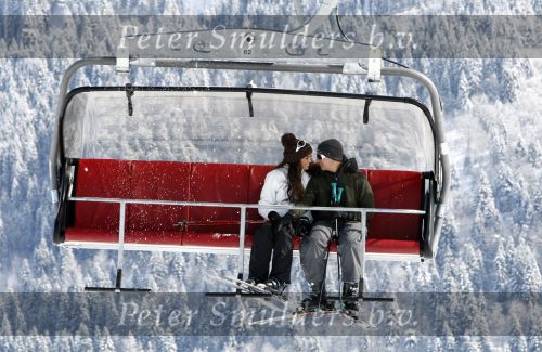 Flachau 6 maart 2008
jan Smit en Yolanthe Cabau v Kasbergen met ome Cor en vrouw en vrienden op skivakantie.
Peter Smulders bv