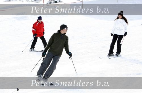 Flachau 6 maart 2008
jan Smit en Yolanthe Cabau v Kasbergen met ome Cor en vrouw en vrienden op skivakantie.
Peter Smulders bv