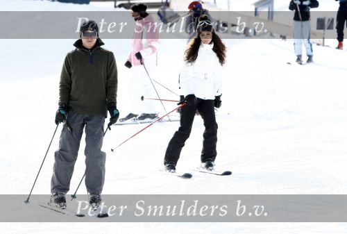 Flachau 6 maart 2008
jan Smit en Yolanthe Cabau v Kasbergen met ome Cor en vrouw en vrienden op skivakantie.
Peter Smulders bv