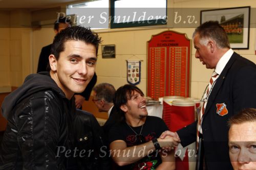 Volendam 20 mei 2009
Jan Smit Nick en Simon en de 3J\'s worden volgend seizoen onder de naam Votown de nieuwe hoofdsponsor van voetbalclub Volendam.
Peter Smulders bv