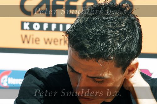 Volendam 20 mei 2009
Jan Smit Nick en Simon en de 3J\'s worden volgend seizoen onder de naam Votown de nieuwe hoofdsponsor van voetbalclub Volendam.
Peter Smulders bv