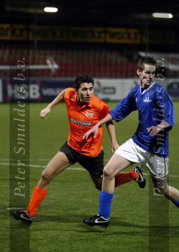 Volendam 24 maart 2009
Artiesten volendam waaronder Jan Smit en Simon Keizer voetballen in het stadion van Volendam tegen oa Mental Theo nabuurs Grad Damen en Rashid. Dick Jol is de scheidsrechter. Uiteindelijk wint brabant met 2-4
Peter Smulders bv