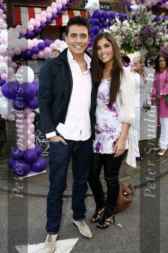 Amsterdam 27 april 2009
Feestje van Gerard Joling voor zijn 49e verjaardag bij cafe het Kalfje. Jan Smit en Yolanthe Cabau v Kasbergen
Peter Smulders bv