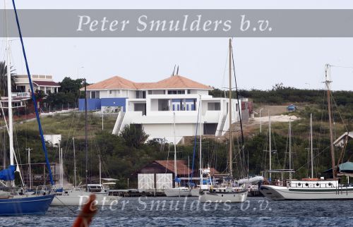 Curacao  januari 2009
Jan des Bouvrie is op verschillende plekken op Curacao villa\'s aan het bouwen.
Peter Smulders bv