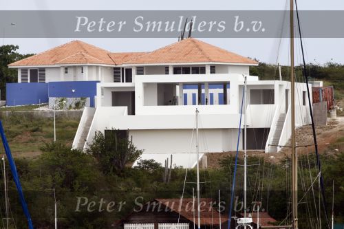 Curacao  januari 2009
Jan des Bouvrie is op verschillende plekken op Curacao villa\'s aan het bouwen.
Peter Smulders bv