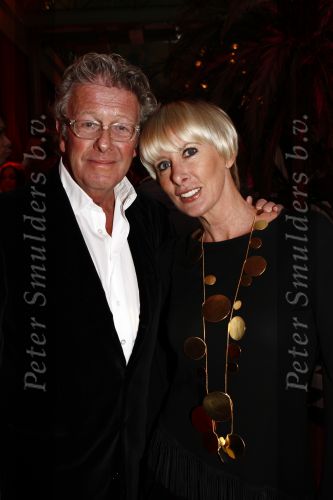 Amsterdam 11 januari 2009
Premiere Supermodel in hotel Krasnapolsky. jan en Monique des Bouvrie
Peter Smulders bv