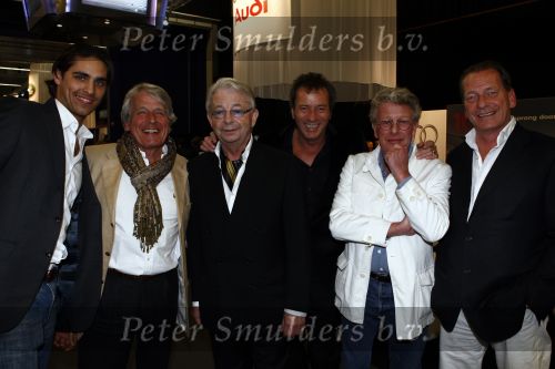 Amsterdam 31 maart 2009
Openingsavond van de auto Rai. Jan des Bouvrie met vrienden
Peter Smulders bv