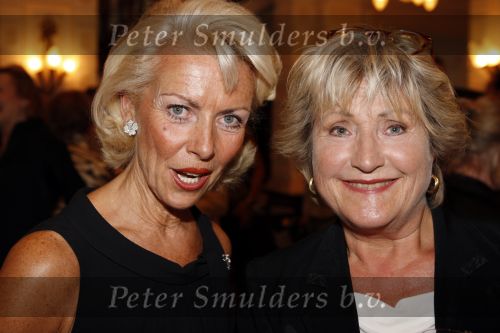 Amsterdam 9 september 2007
Modeshow Frans Molenaar in het Amstel Hotel met oa Kim Feenstra Micky Hoogendijk en Irene v d Laar. Marjon lambriks en  Jasperina de Jong