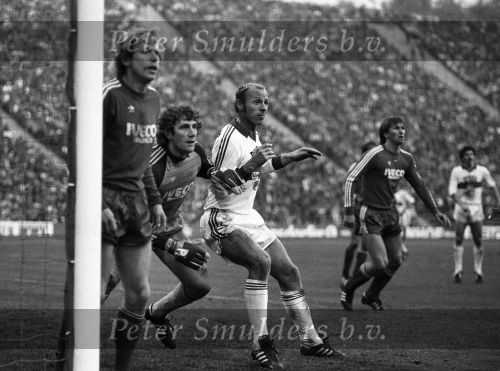 Munchen, 29 & 30 Oktober 1982
Jean Marie Pfaff spelend voor FC Bayern Munchen en samen met zijn gezin