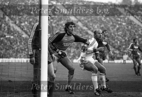 Munchen, 29 & 30 Oktober 1982
Jean Marie Pfaff spelend voor FC Bayern Munchen en samen met zijn gezin