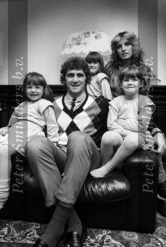 Munchen, 29 & 30 Oktober 1982
Jean Marie Pfaff spelend voor FC Bayern Munchen en samen met zijn gezin