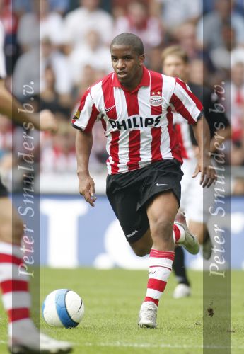 Eindhoven, 23 September 2007 Seizoen 2007/2008 Kompetitewedstrijd PSV-Feyenoord, eindstand 4-0
Jefferson Farfan