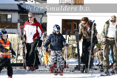 Fiss 28 februari 2008
Ex vrouw Jack Spijkerman Jennemiek met zoon Joska op wintersport in Fiss. Jack is ook mee.
Peter Smulders bv