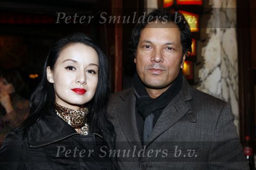 Amsterdam 3 december 2007
Premiere nieuwste film Nicole Kidman i Tuschinski. Jennifer de Jong met man Mike Klewel