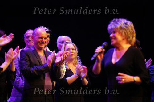 Amsterdam 30 maart 2009
Hommage aan Jenny Arean in de meervaart met verschillende artiesten.
Marc Marie Huijbregts en Loes Luca presenteren het programma.
Peter Smulders bv